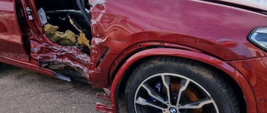 В Беларуси за аварийный BMW X4 шла азартная борьба на аукционе: кто победил