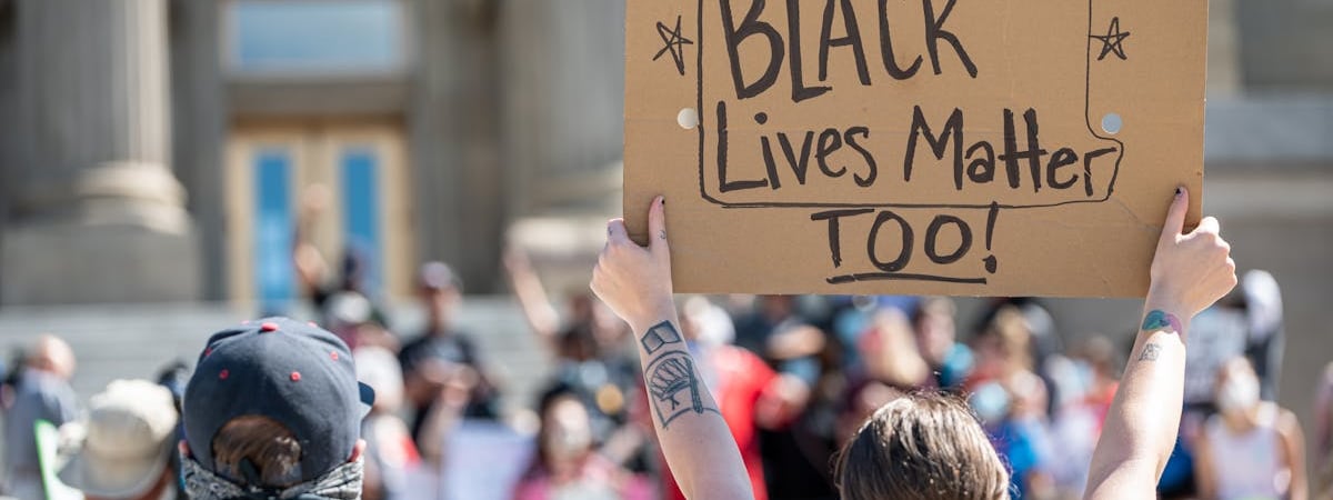 Украина ударила ракетами по аэродрому "Саки" в аннексированном Крыму