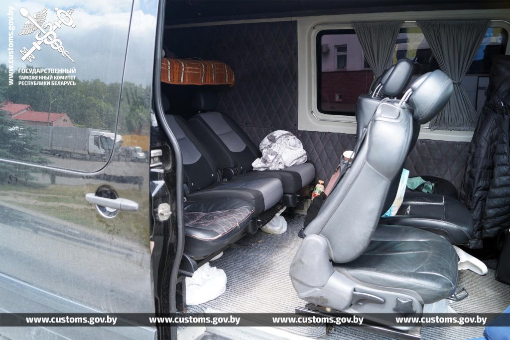 В Беларусь хотели незаконно ввезти 500 компьютерных процессоров