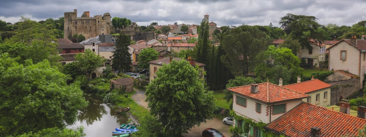 Еврокомиссия вводит ответные меры на американские пошлины