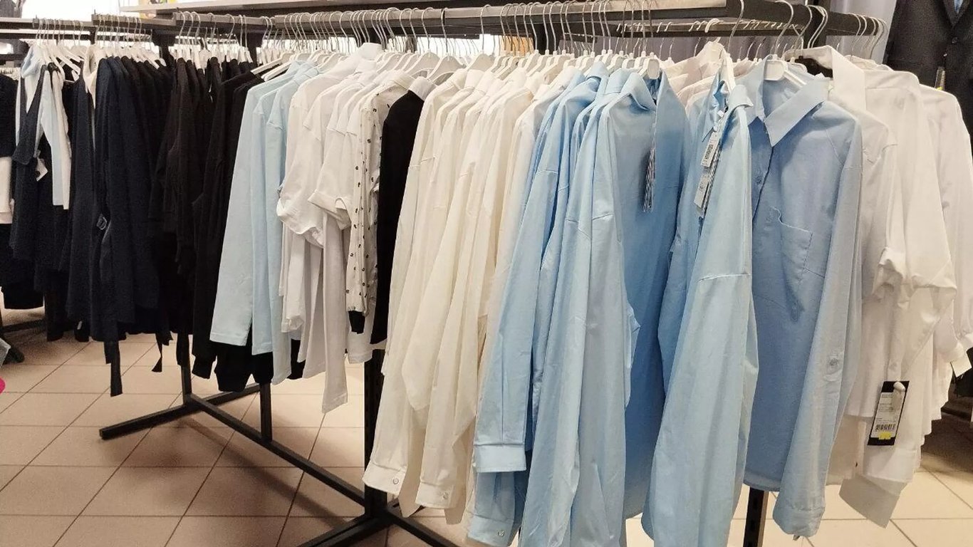 На любой вкус и размер кошелька: сколько стоит одеть ребенка в школу