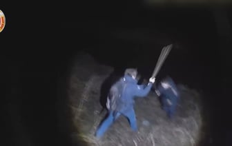 В Гродно мужчина «подручными средствами» сломал руку милиционеру и прыгнул в реку — Видео