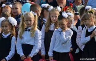 С 1 января на школьников будут тратить ощутимо больше денег. Вот цифры