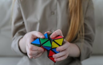 Политолог: Лукашенко может стать козлом отпущения вместо Путина