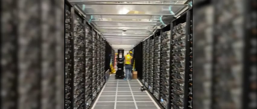 Видео: Илон Маск поделился редким впечатлением от суперкластера искусственного интеллекта Tesla Cortex