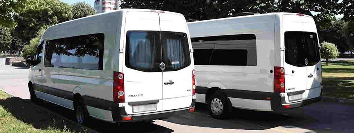 На коленях или на отдельном месте? Говорим о детях-пассажирах в Гродно