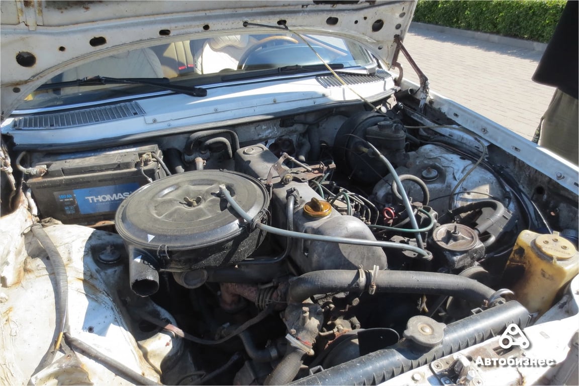 Двигатель Mercedes-Benz W123