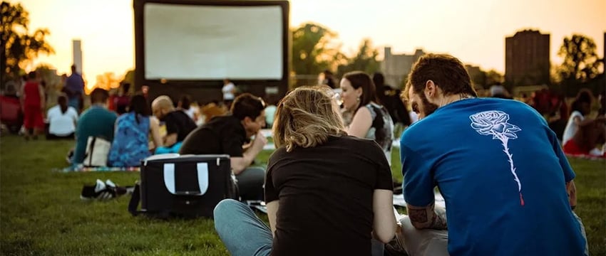 В каждом районе Гомеля откроются кинотеатры на открытом воздухе