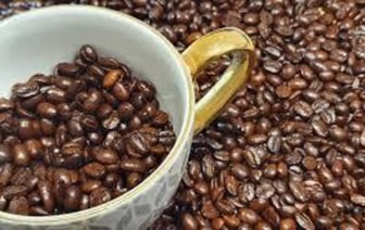 Цены на кофе достигли максимума с 1972 года, мировая торговля кофе парализована
