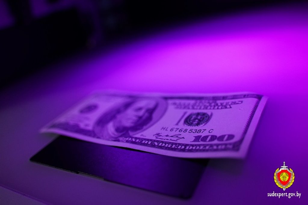 Белорус продал машину. Но деньги, которые он получил, оказались фальшивыми