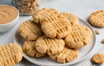 Вы больше не будете покупать курабье. Нашли рецепт бабушкиного печенья, с которым справится даже школьник — Полезно