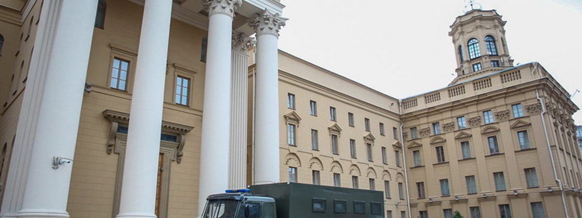 КГБ рисует себя всесильным, но занят пропагандой и даже не смог сорвать выборы в КС