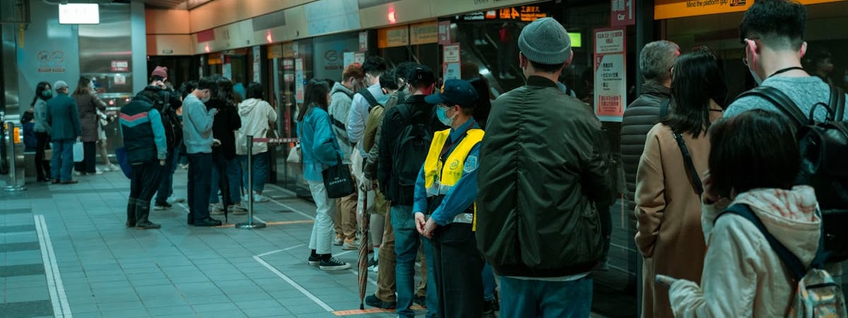 Очереди транспорта на въезд в ЕС из Беларуси продолжают расти