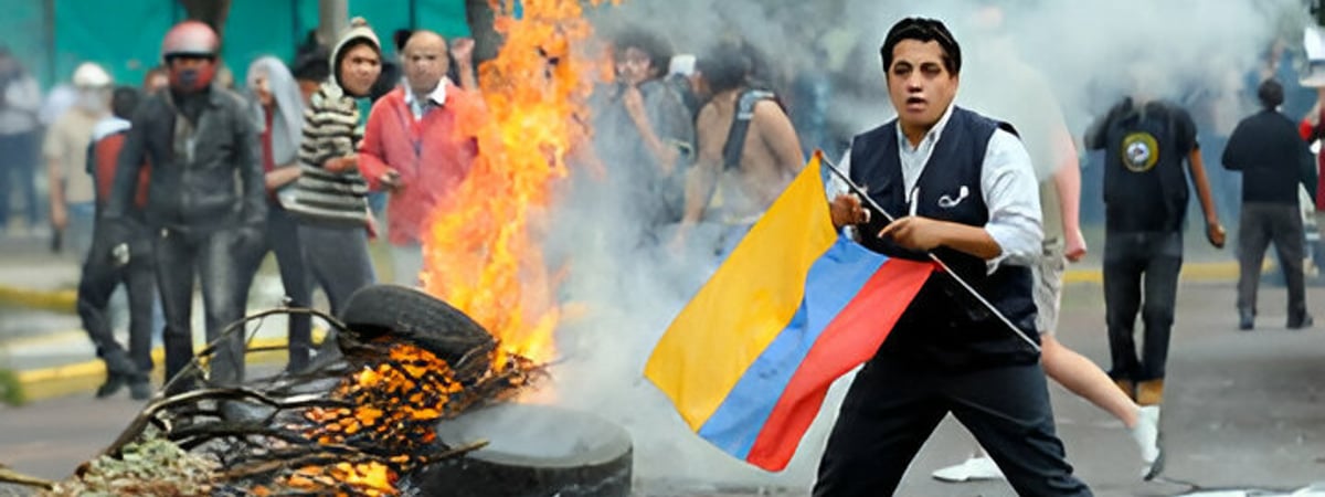 В Эквадоре мафия подняла мятеж и взяла заложников в прямом эфире — Видео