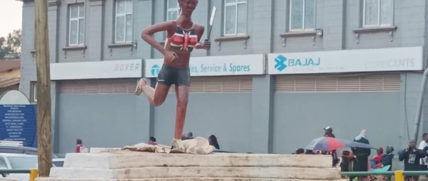 "Дрянные, Паршивые": В Кении Убирают Статуи Спортсменов после Скандала в Интернете"