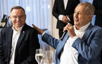 В Польше разгорелся скандал из-за «бала с друзьями Путина», который посетил президент Дуда