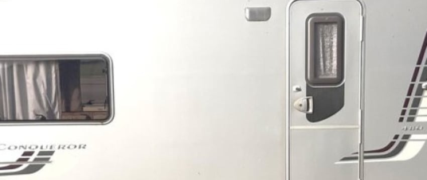 Белорус купил в Литве автодом. У пограничников возникли вопросы к VIN