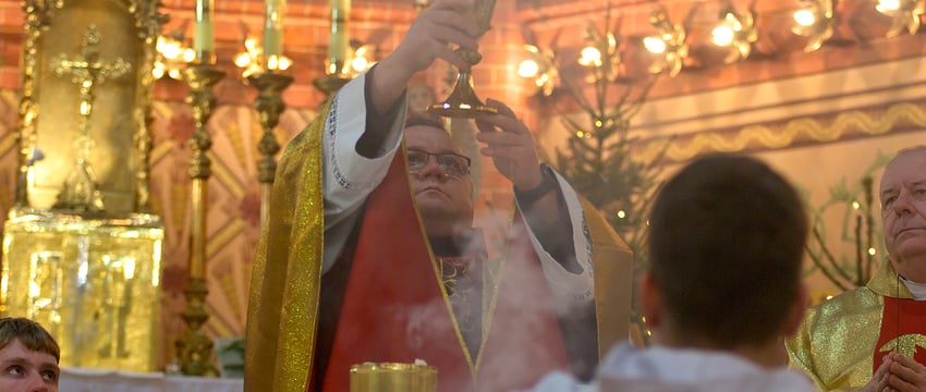 У касцёлах Віцебшчыны святкуюць Божае Нараджэнне. Фотарэпартаж з пастаўскага касцёла Антонія Падуанскага