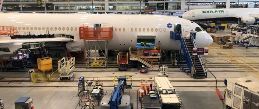 Семьи жертв крушения Boeing требуют от авиационной компании штрафа в размере 25 миллиардов долларов.