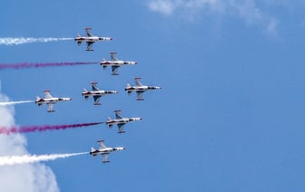 ВВС и артиллерия Израиля нанесли удары по ливанским городам