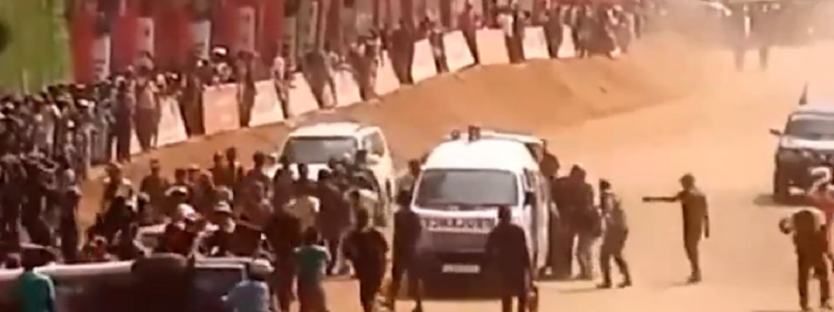 На Шри-Ланке гоночное авто влетело в толпу зрителей — 7 человек погибли — Видео