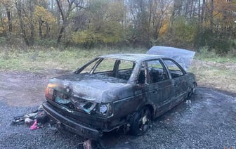 В Слонимском районе полностью сгорел автомобиль