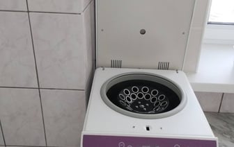 УЗ «Брестская центральная городская больница» получила 3 центрифуги лабораторные и систему сушки и хранения гибких эндоскопов