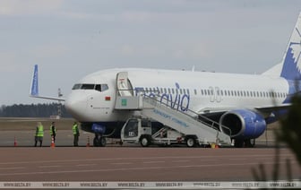 На первом рейсе из Гомеля в Санкт-Петербург заменили самолет. Почему? — Фото
