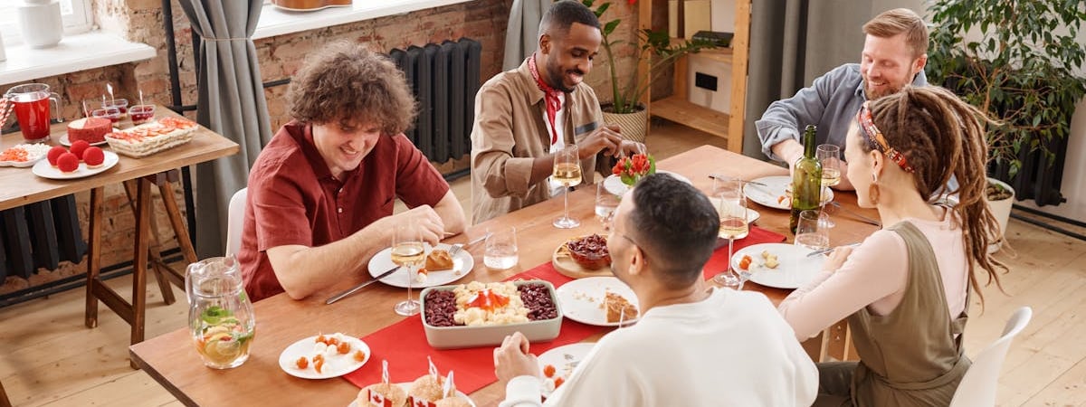 КазМунайГаз обсуждает детали покупки НПЗ в Болгарии