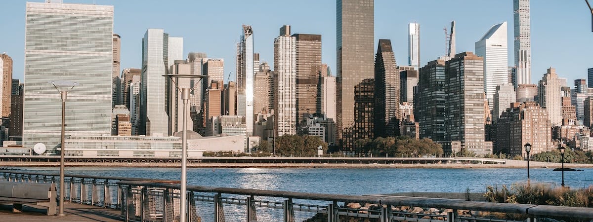 Высокий спрос и инфляция в РФ провоцируют рост цен в Беларуси