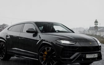 В Пинске продают Lamborghini Urus. Цена впечатляет