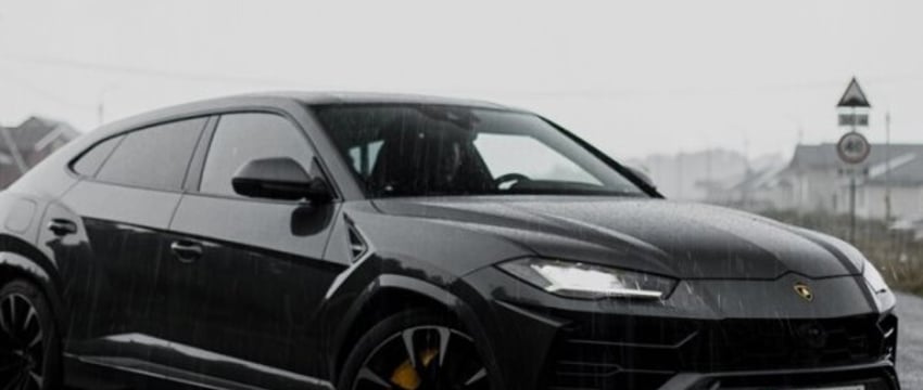 В Пинске продают Lamborghini Urus. Цена впечатляет