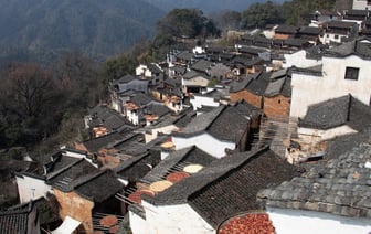 ЕС обвинил Китай в нечестной конкуренции на рынке медоборудования