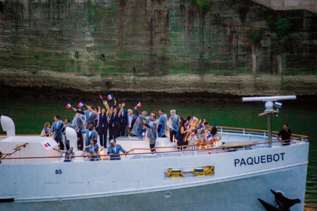 Медведев жестко высказался об открытии Олимпийских игр в Париже