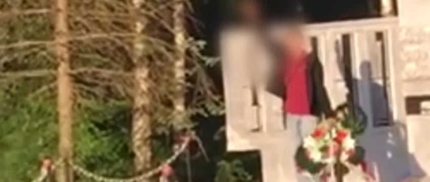 Делали нацистские татуировки и эмблемы SS на майках – задержаны жители Любани