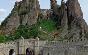 Житель Бреста интересуется, сколько будет стоить путешествие в Болгарию в этом сезоне. Узнали