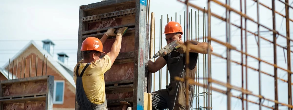 Минстройархитектуры повысило оплату работы белорусских строителей. На сколько?