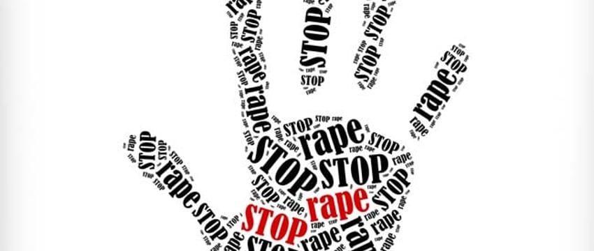 Насилие в отношении женщин в Великобритании и Уэльсе: "Чрезвычайная ситуация" по мнению полиции