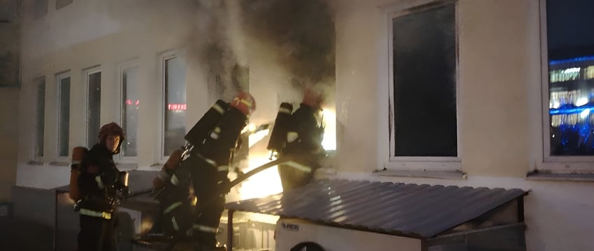 В Витебске ликвидировали пожар в ТЦ «Беларусь». Медпомощь потребовалась 15 человекам, двое пациентов в реанимации