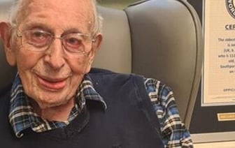 Умер самый старый мужчина в мире — ему было 112 лет