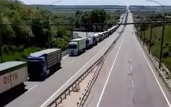 Протест українських дальнобійників проти закону про мобілізацію