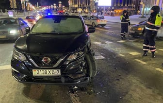 В ГАИ показали видео тройного лобового ДТП в центре Минска — Видео