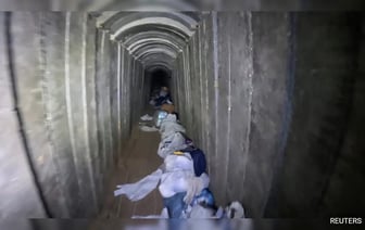 В Израиле опубликована видеозапись тесного туннеля, в котором содержались и были убиты заложники