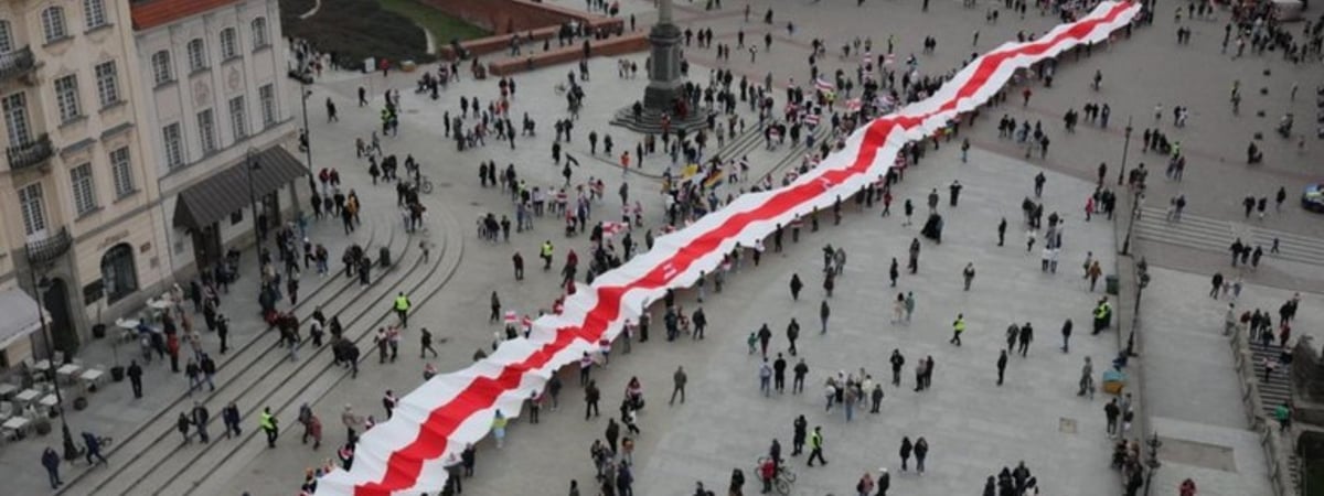 С симпатией к беларусам относятся только 20% поляков