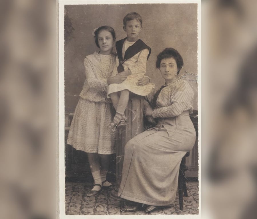 «Мы жили в крепости – во флигелях». Воспоминания о довоенном Брест-Литовске