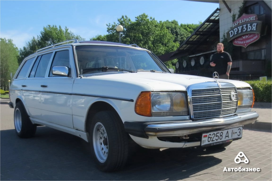 Погибать под забором такие автомобили не должны: мнение владельца Mercedes W123