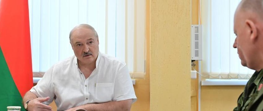 Лукашенко обсудит с Путиным дальнейшие шаги по Украине