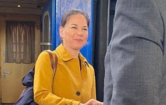 Обвинение Путина в неготовности к диалогу