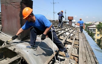 Год постройки — не показатель? В ЖКХ Минска назвали критерии, по которым отправляют дома на капремонт