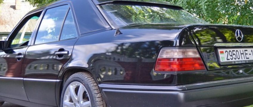 «Достойный W124 сегодня редкость». Супруги из Кобрина очень берегут Mercedes-Benz E320 1995 г. в.